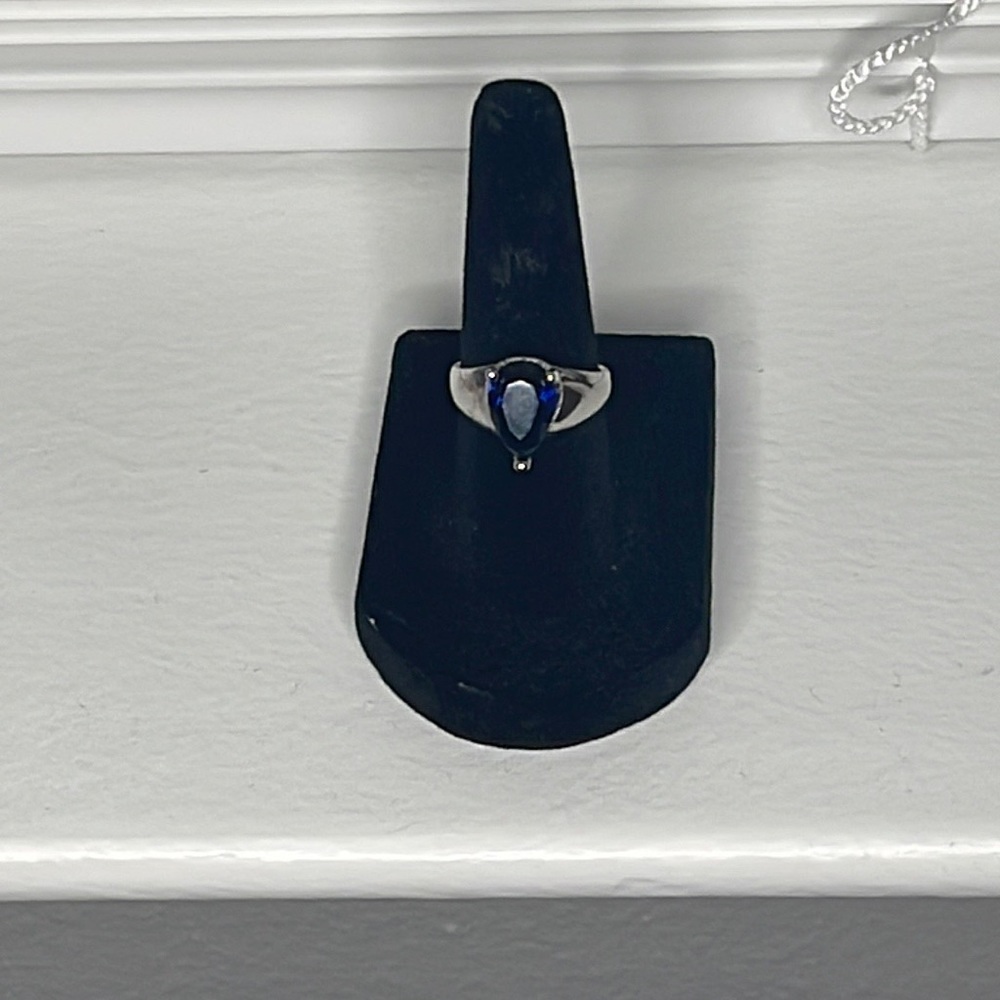 D&p Sterling Silver Ring. - Picture 6 of 11
